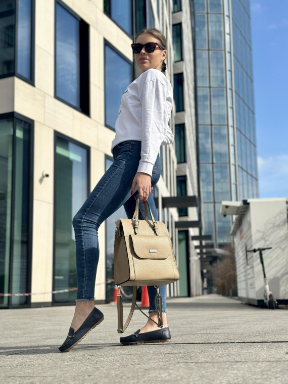 Beżowa torebka damska skórzana