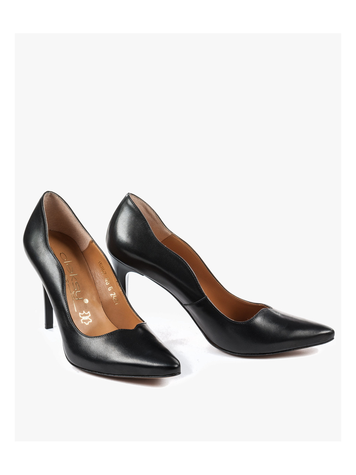 Czarne czółenka damskie skórzane