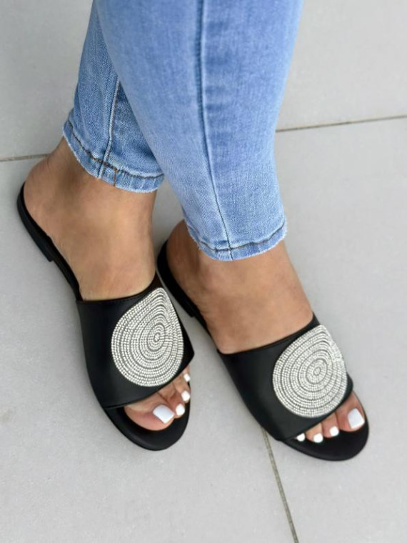 Czarne klapki damskie skórzane