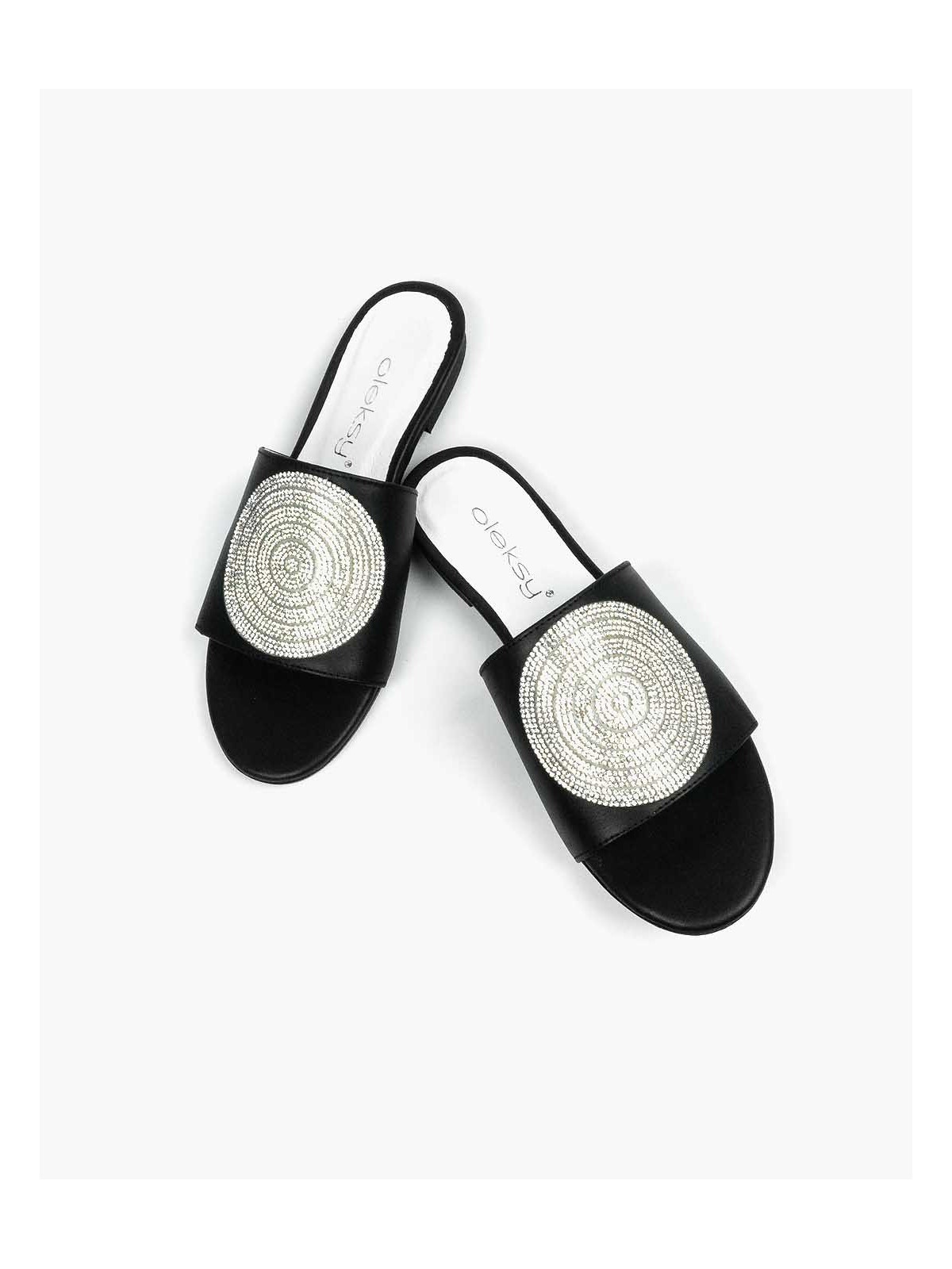 Czarne klapki damskie skórzane