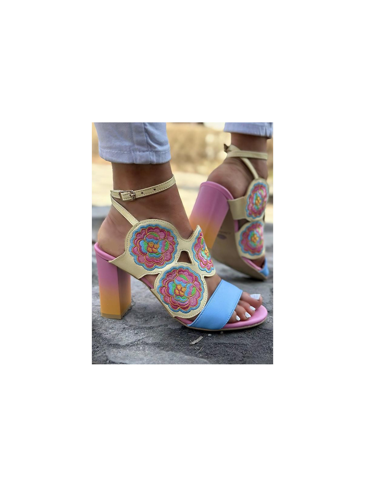 Sandały wielokolorowe damskie skórzane