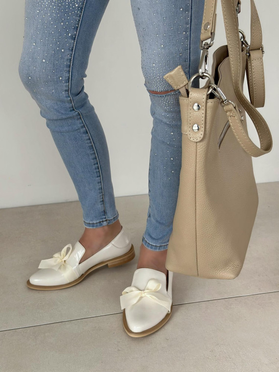 Beżowa torebka damska skórzana