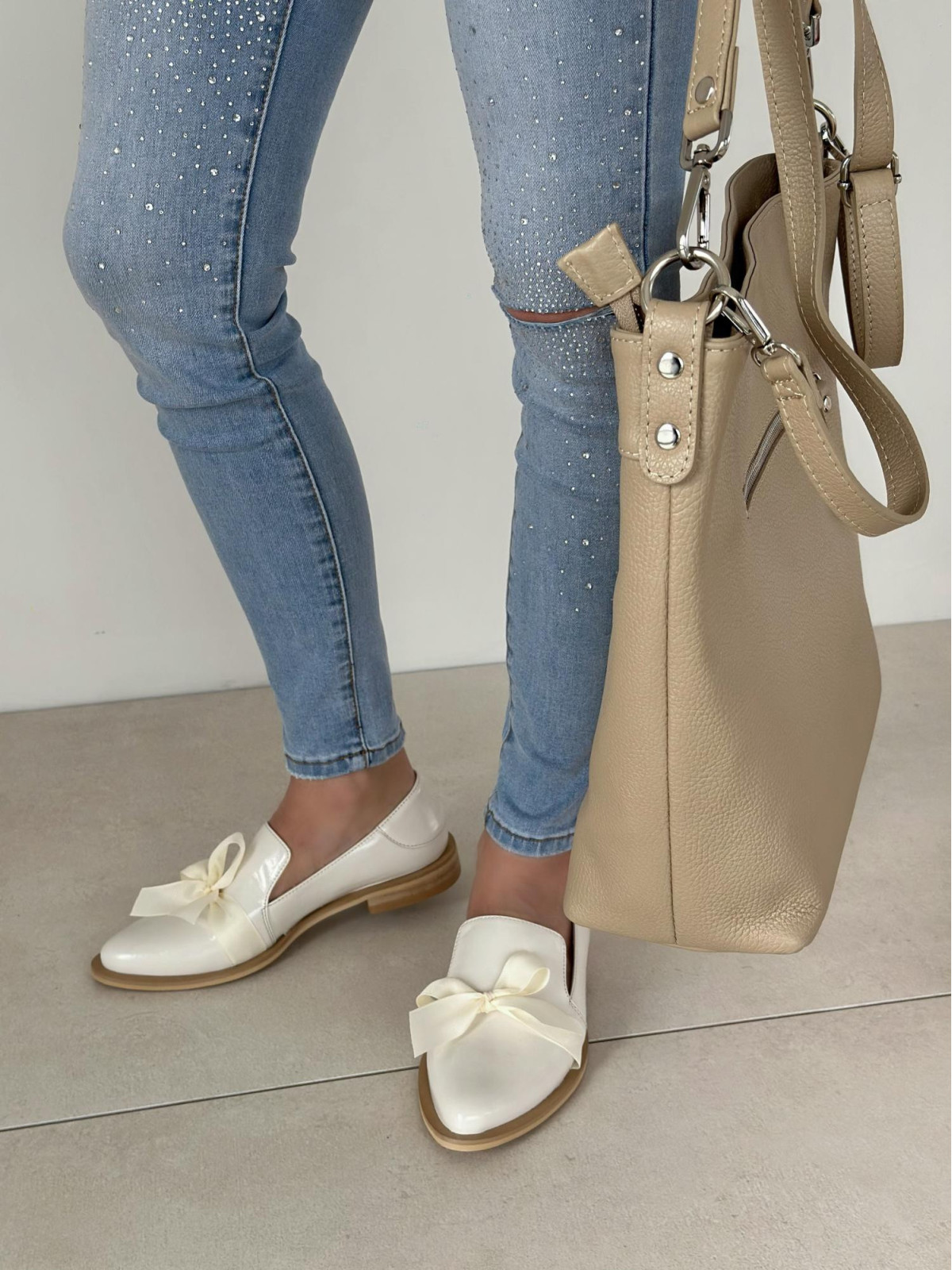 Beżowa torebka damska skórzana