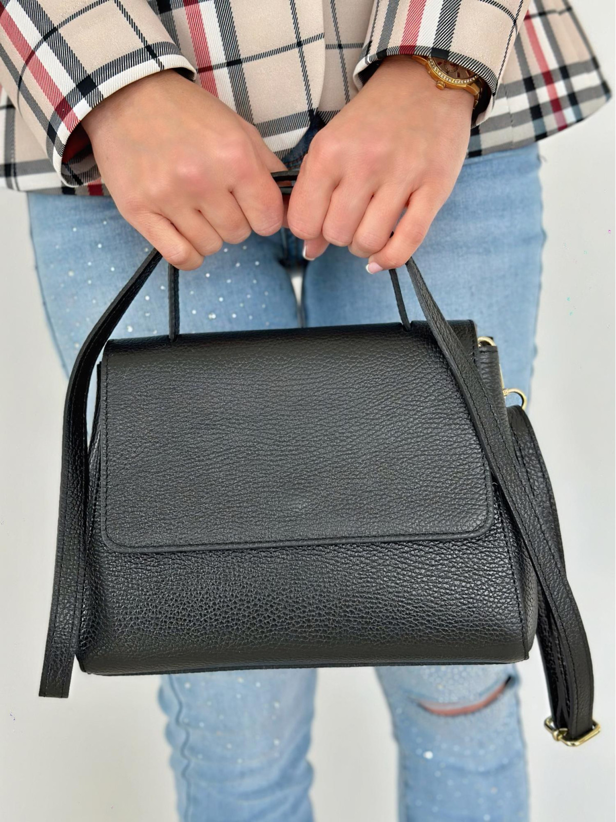 Czarna torebka damska skórzana