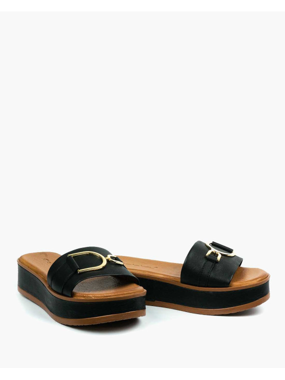 Czarne klapki damskie skórzane