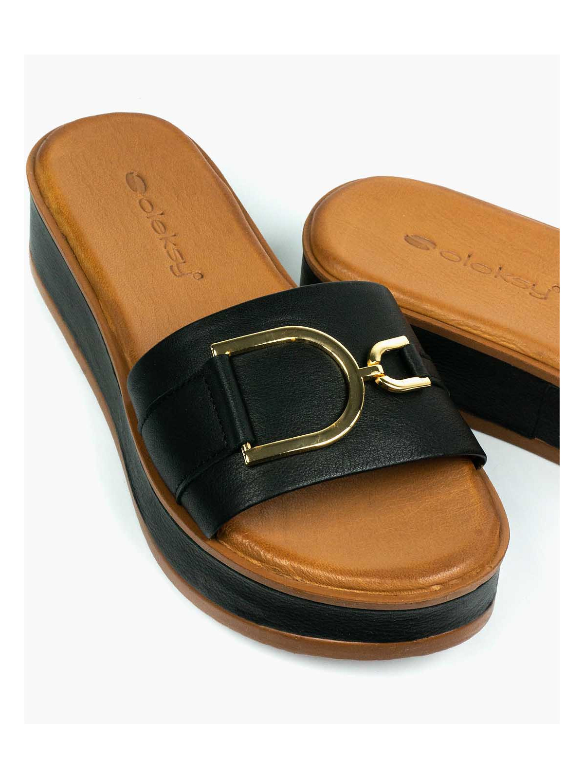 Czarne klapki damskie skórzane