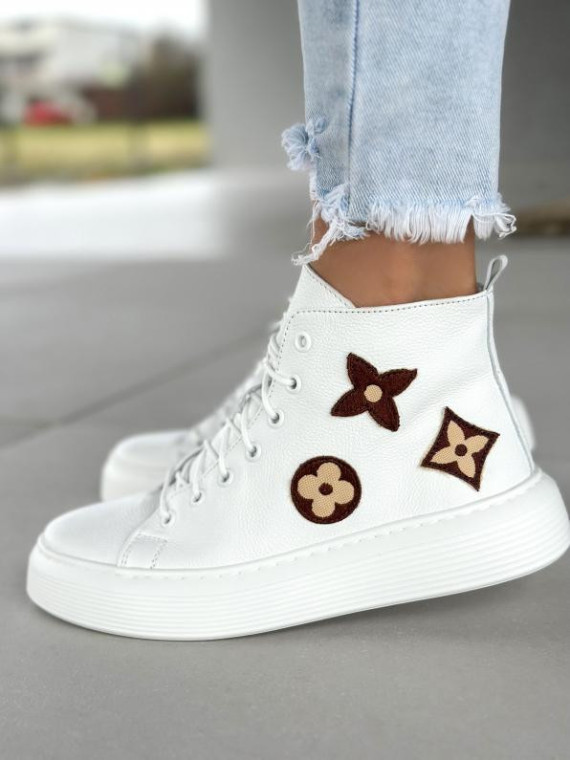 Białe trampki damskie skórzane