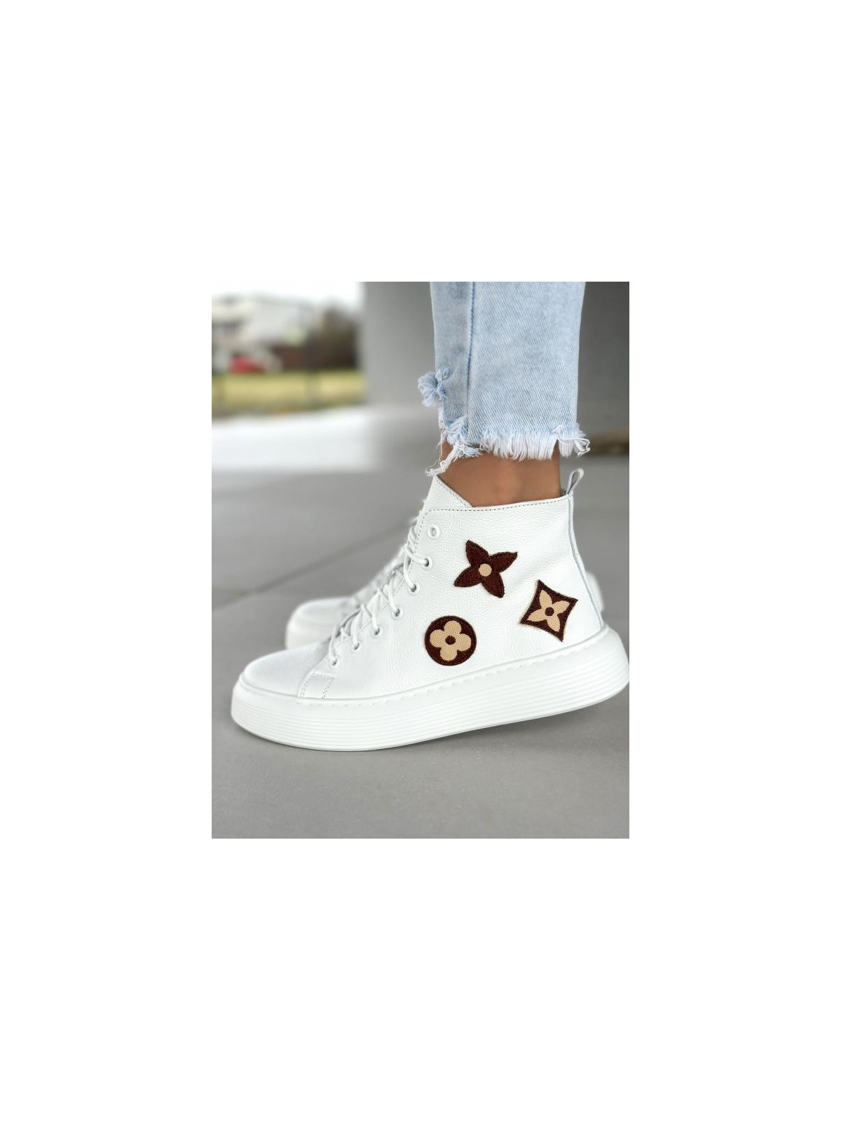 Białe trampki damskie skórzane