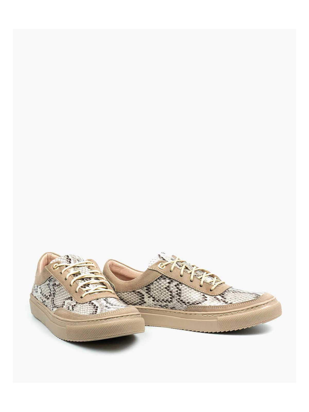 Beżowe trampki damskie skórzane