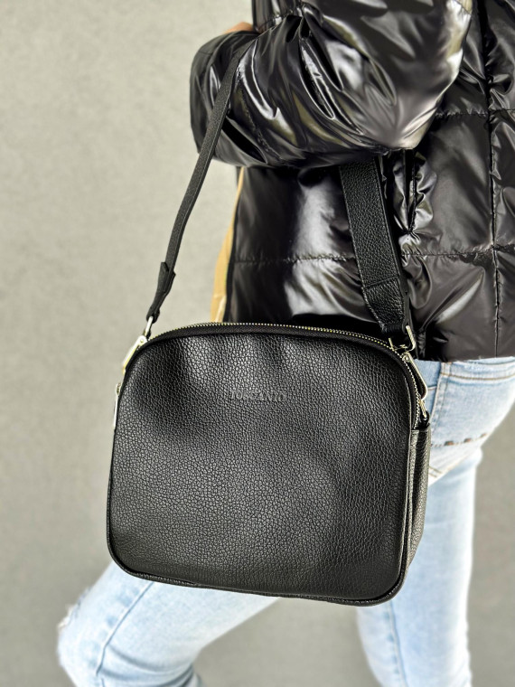 Czarna torebka damska skórzana