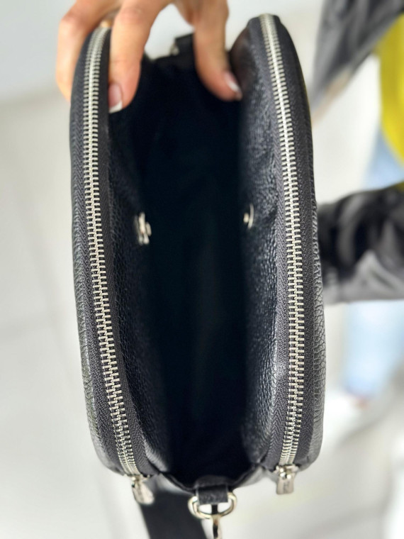 Czarna torebka damska skórzana