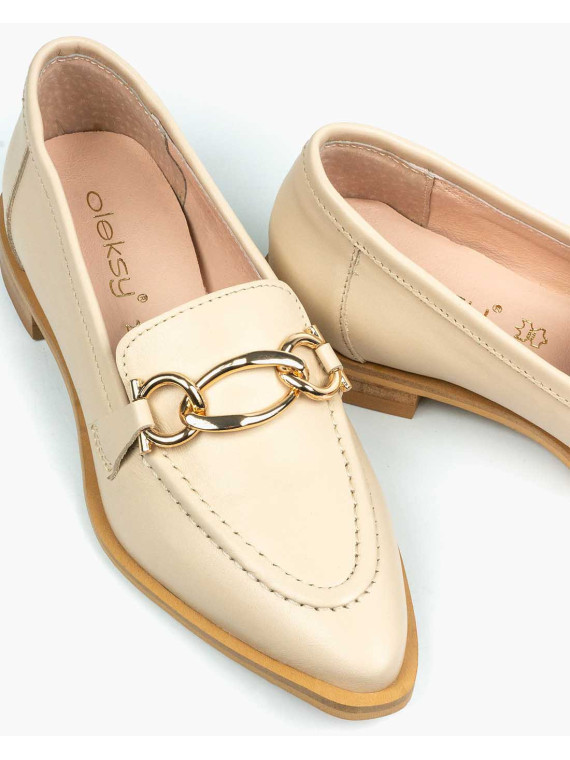 Beżowe mokasyny damskie skórzane