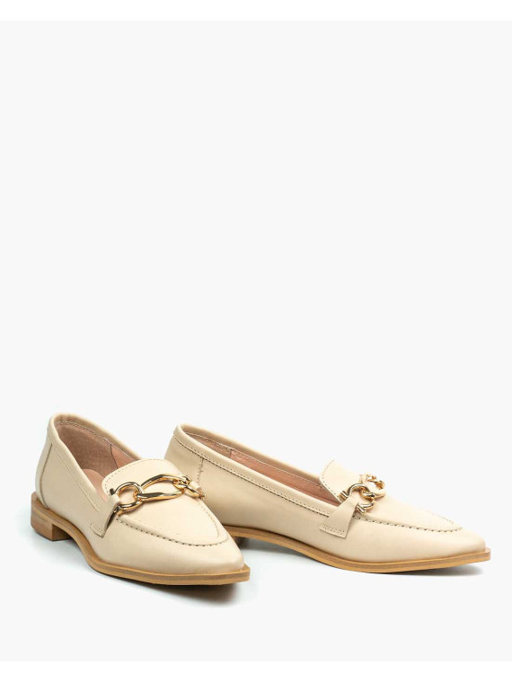 Beżowe mokasyny damskie skórzane