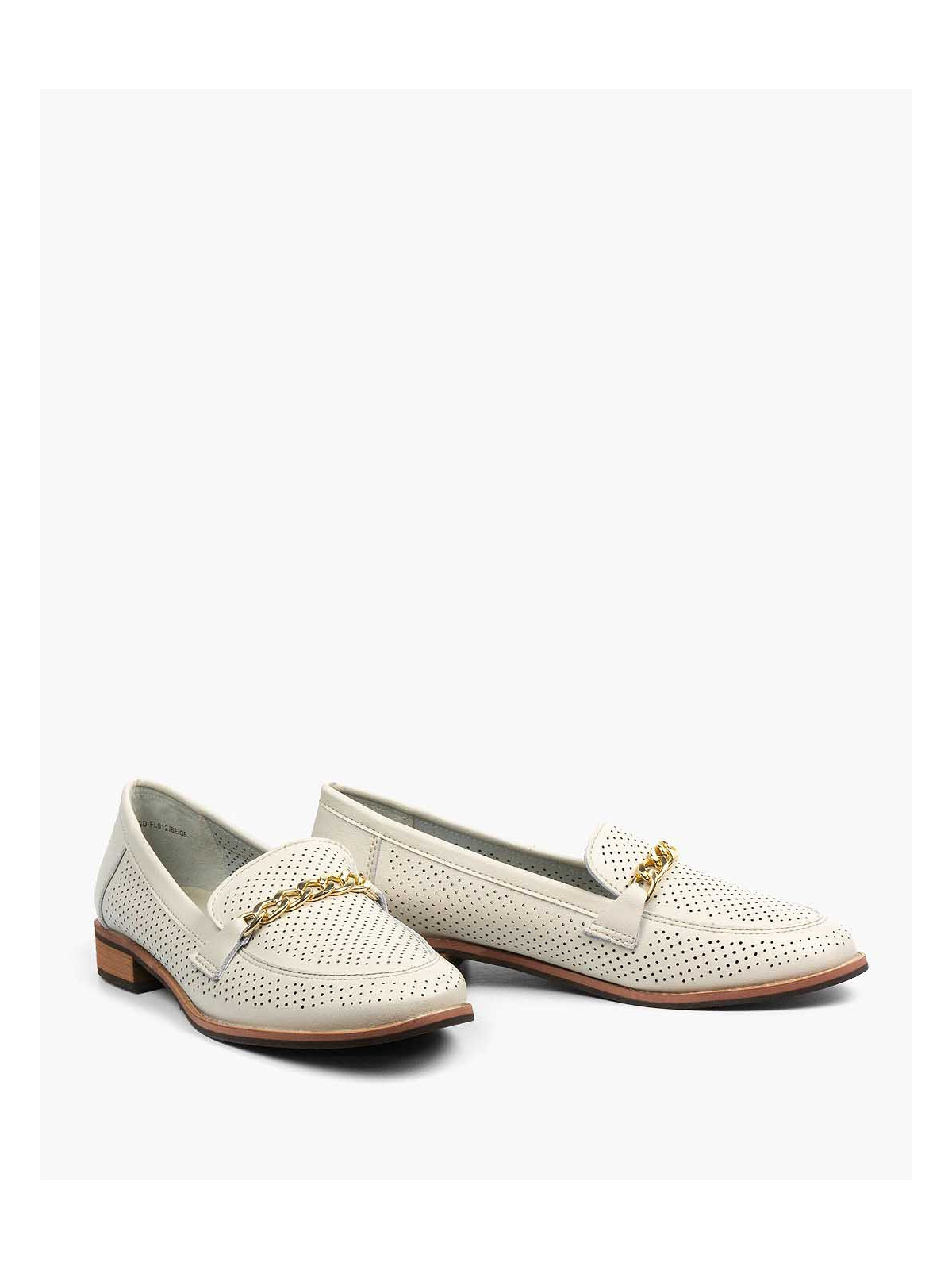 Beżowe mokasyny damskie skórzane