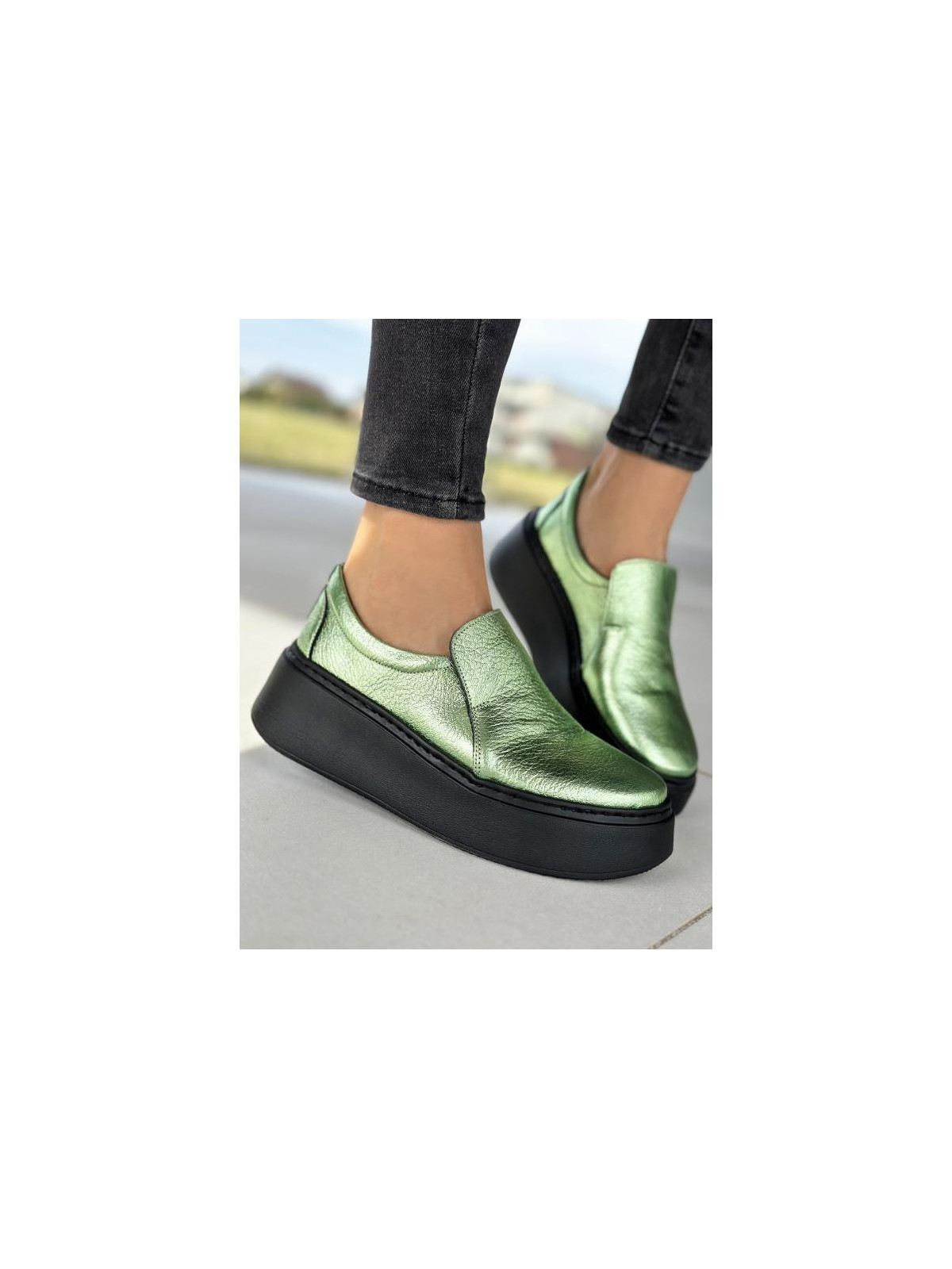 Zielone półbuty damskie skórzane