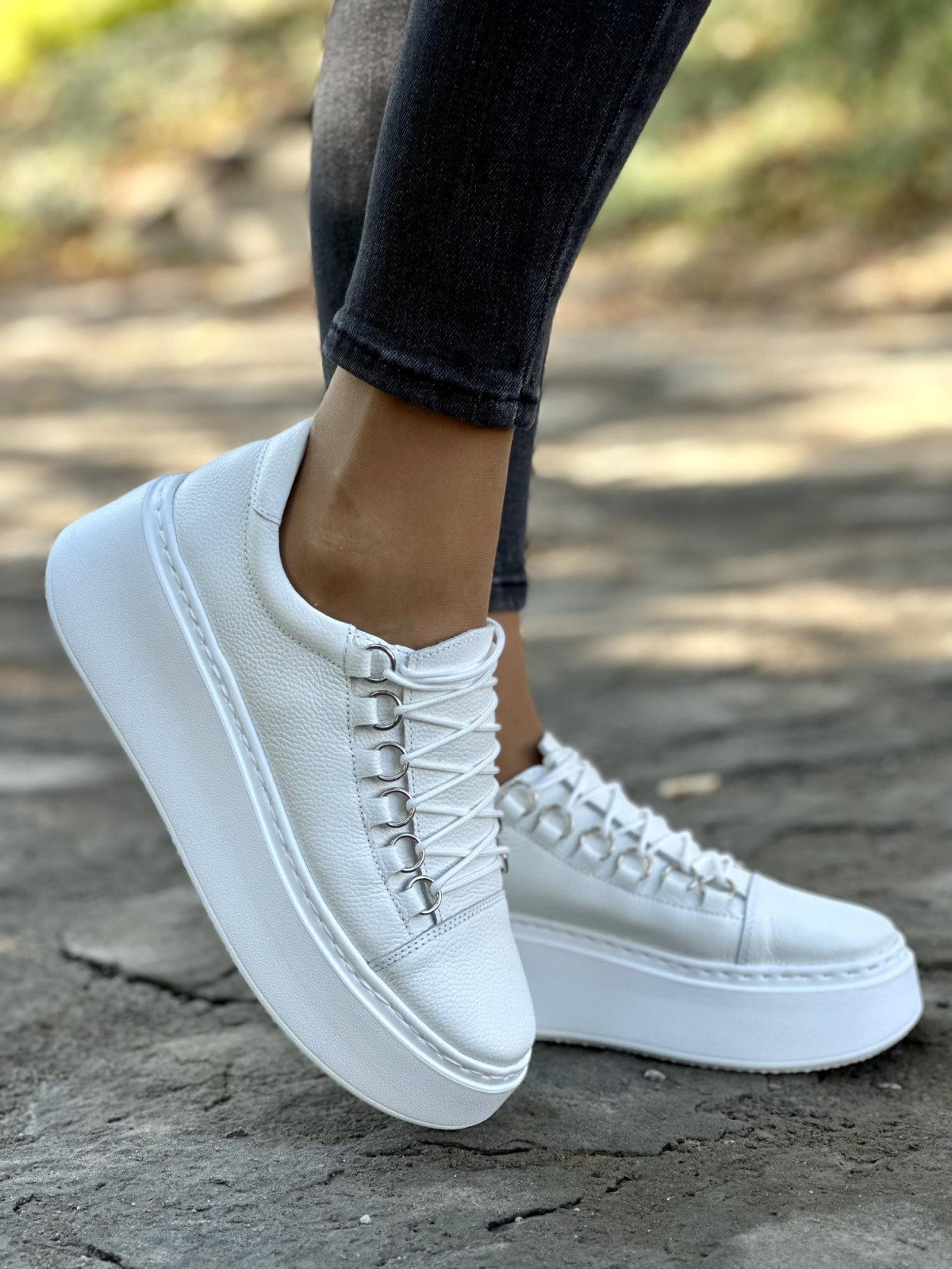 Stylowe sneakersy OLEKSY ze skóry Polskiej produkcji