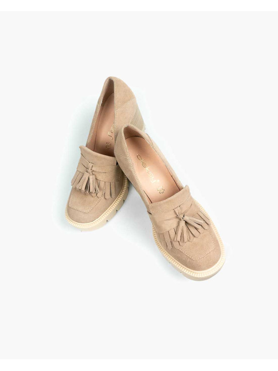 Beżowe półbuty damskie skórzane