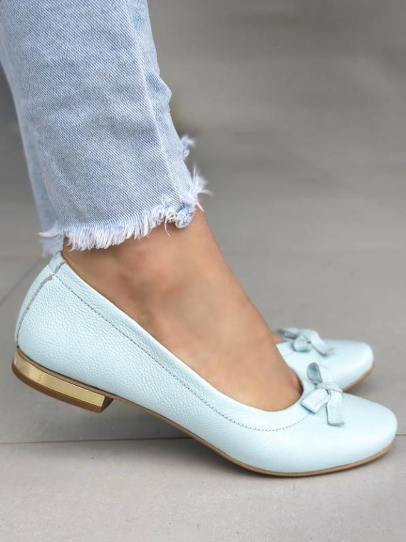 Niebieskie baleriny damskie skórzane