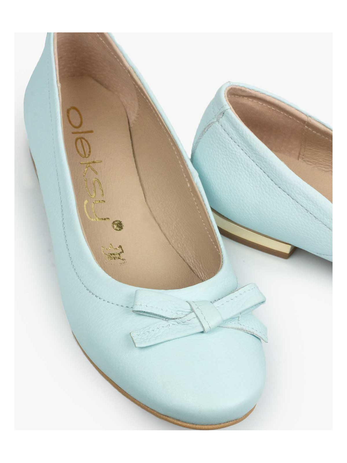 Niebieskie baleriny damskie skórzane