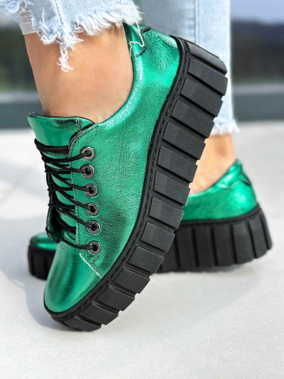 Zielone trampki damskie skórzane