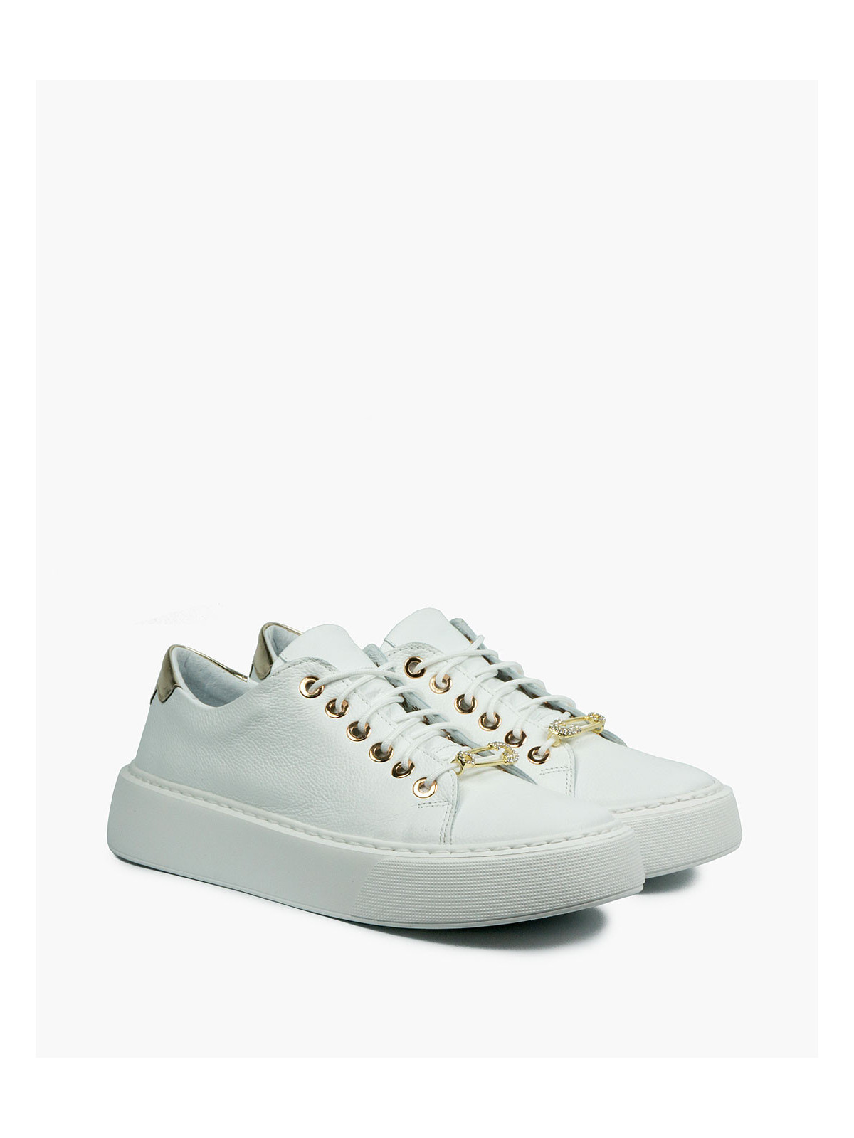 Białe trampki damskie skórzane