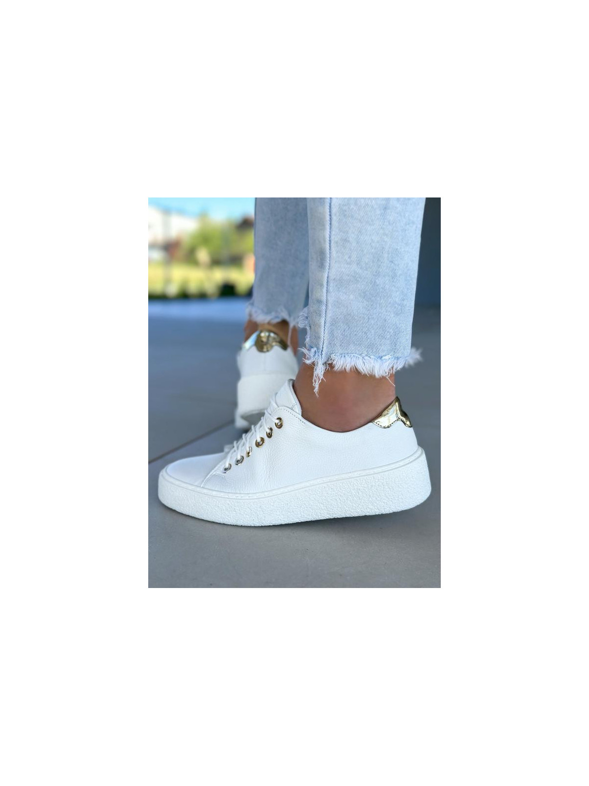 Białe trampki damskie  skórzane