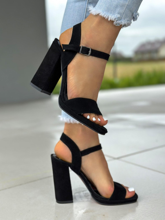 Czarne sandały damskie skórzane