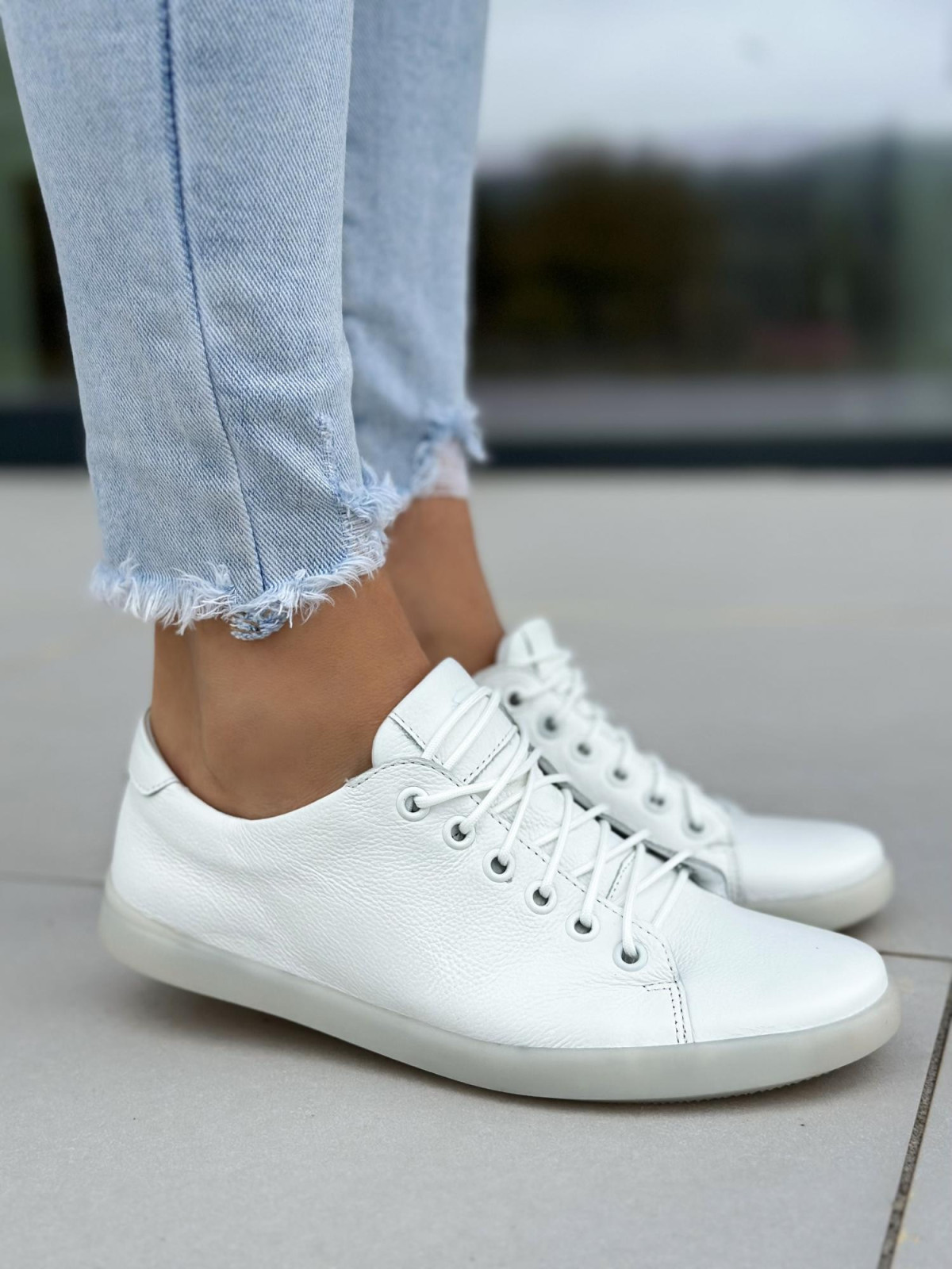 Białe trampki damskie skórzane