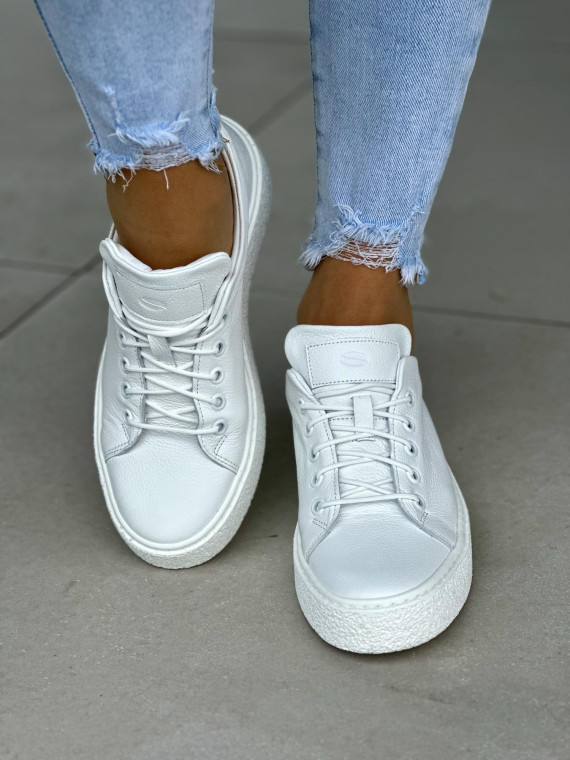 Biale-trampki-damskie-skorzane-OLEKSY-polskiej-produkcji