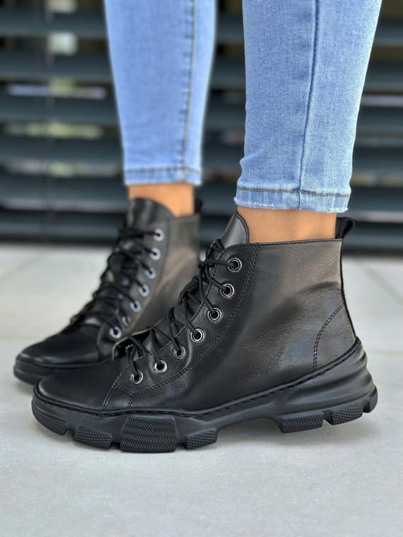 Czarne trampki damskie skórzane