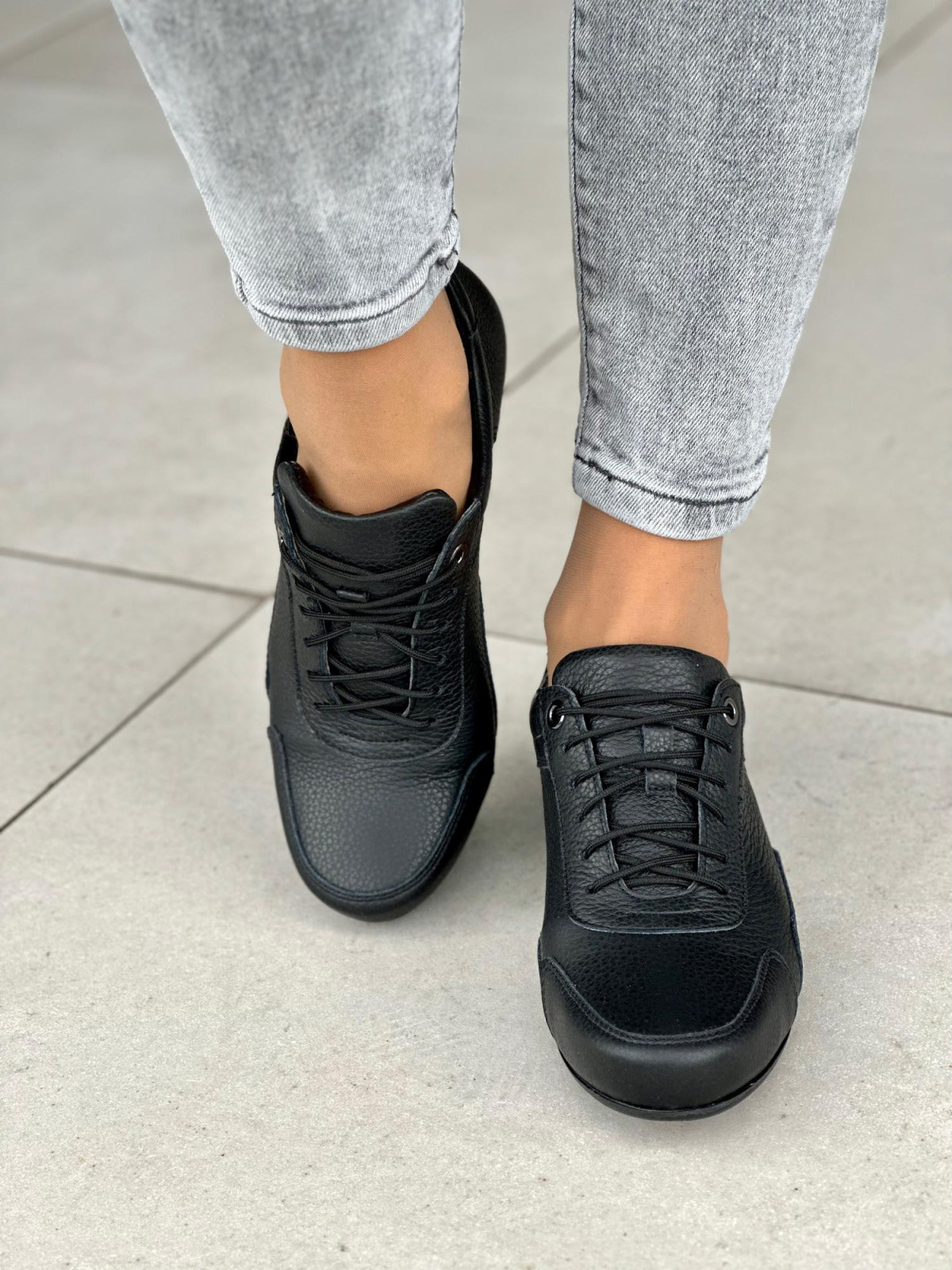 Czarne trampki damskie skórzane OLEKSY polskiej produkcji