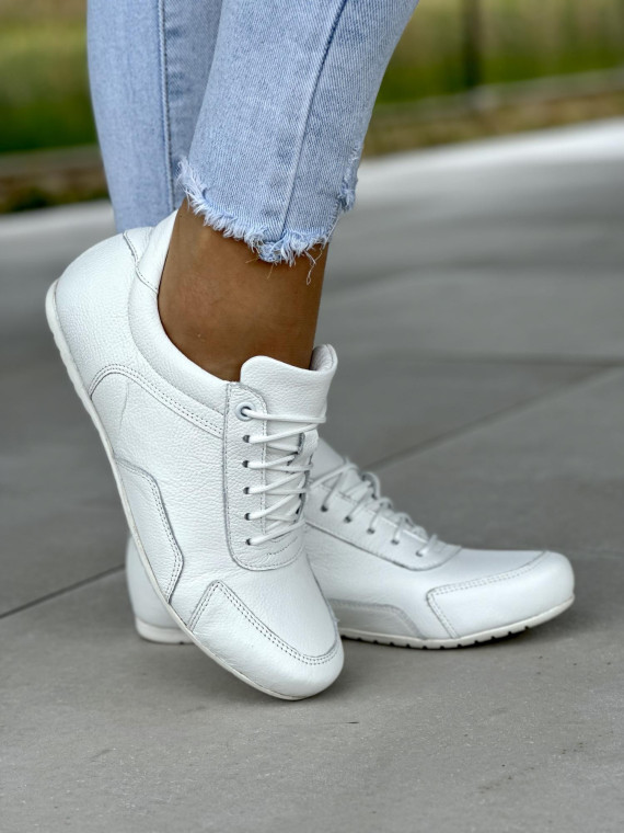 Biale-trampki-damskie-skorzane-OLEKSY-polskiej-produkcji