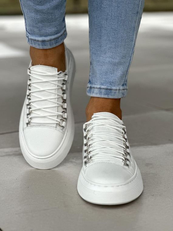 Lekkie, sznurowane, białe trampki damskie, skóra naturalna
