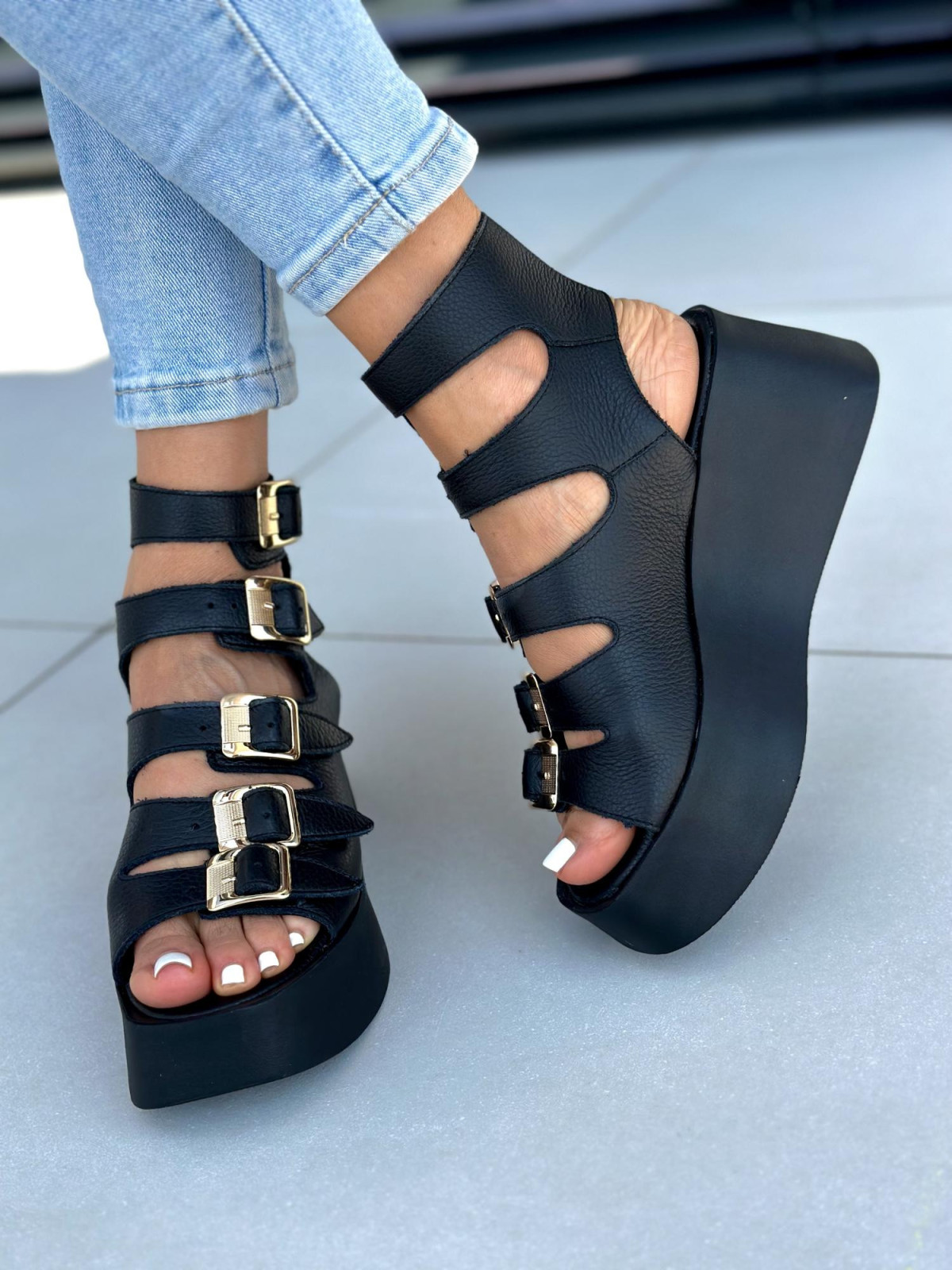 Czarne sandały damskie skórzane