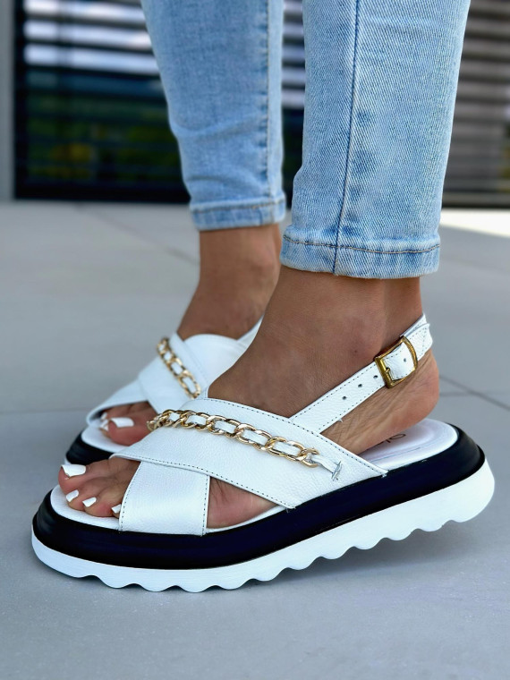 Białe sandały damskie skórzane