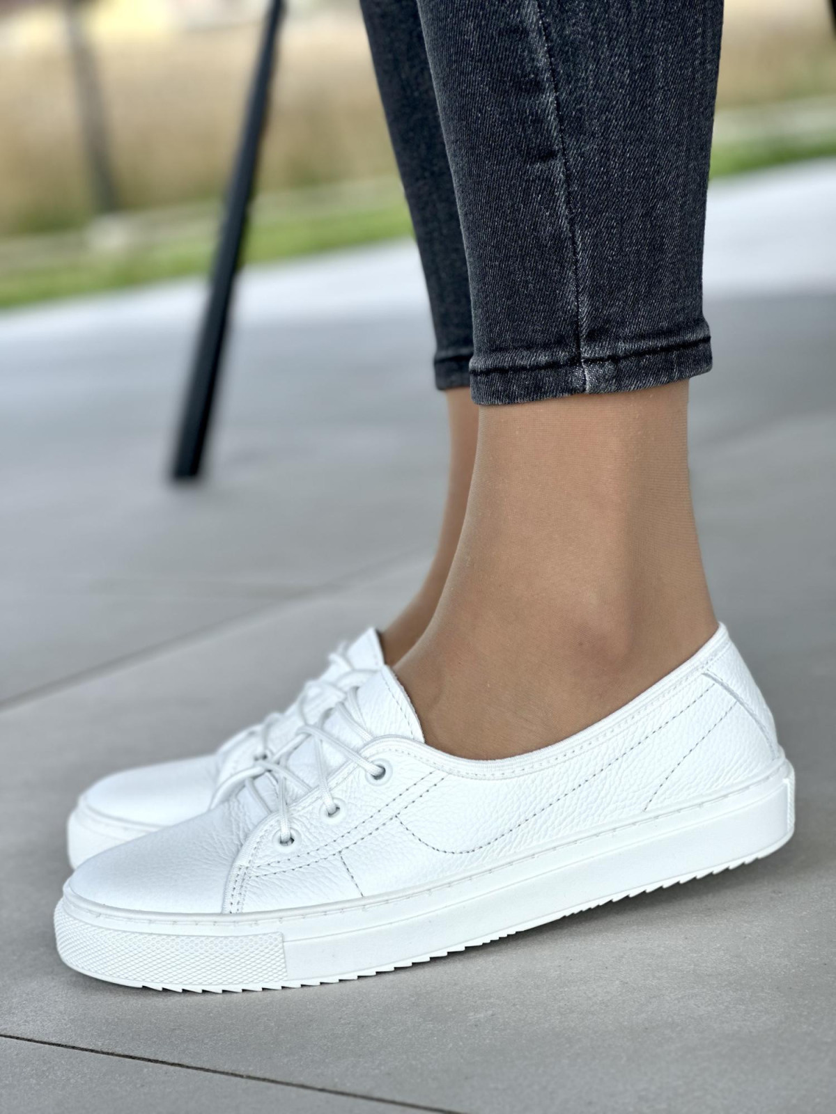 Białe trampki damskie skórzane OLEKSY Polskiej produkcji