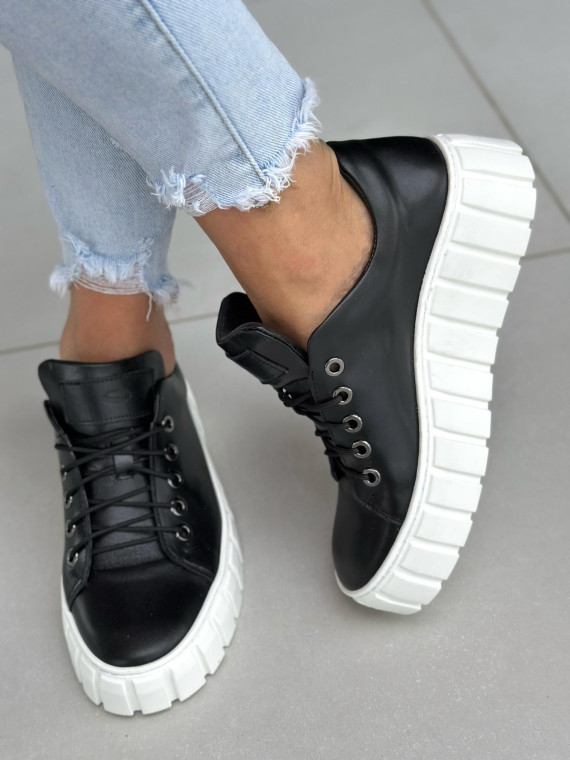 Czarne trampki damskie skórzane