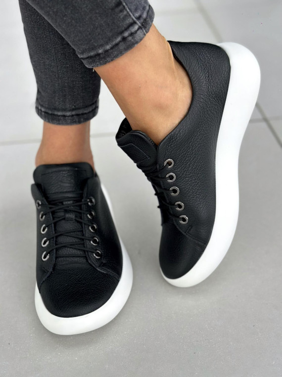 Czarne trampki damskie skórzane