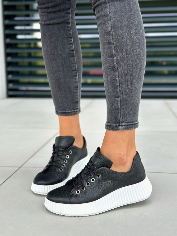 Czarne trampki damskie skórzane OLEKSY polskiej produkcji