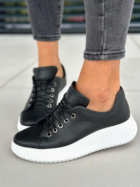 Czarne trampki damskie skórzane OLEKSY polskiej produkcji