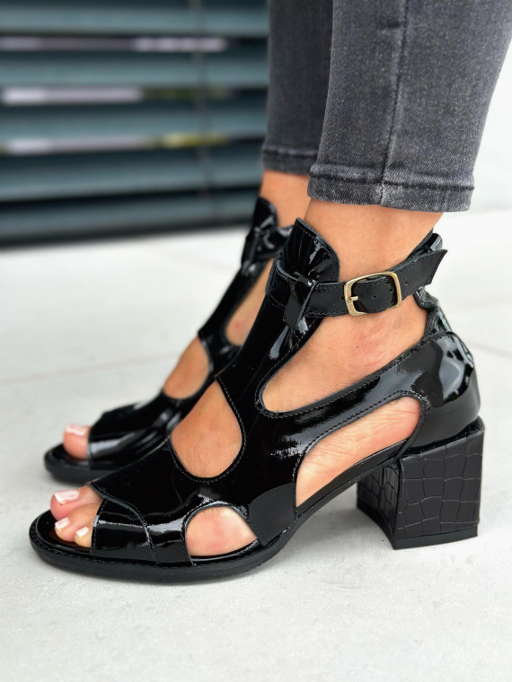 Czarne sandały damskie skórzane