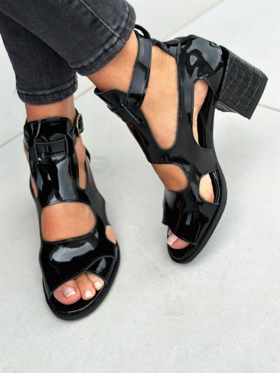 Czarne sandały damskie skórzane