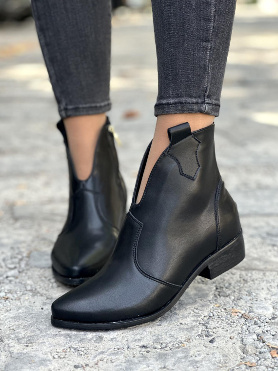 Czarne botki OLEKSY ze skóry naturalnej Polskiej produkcji