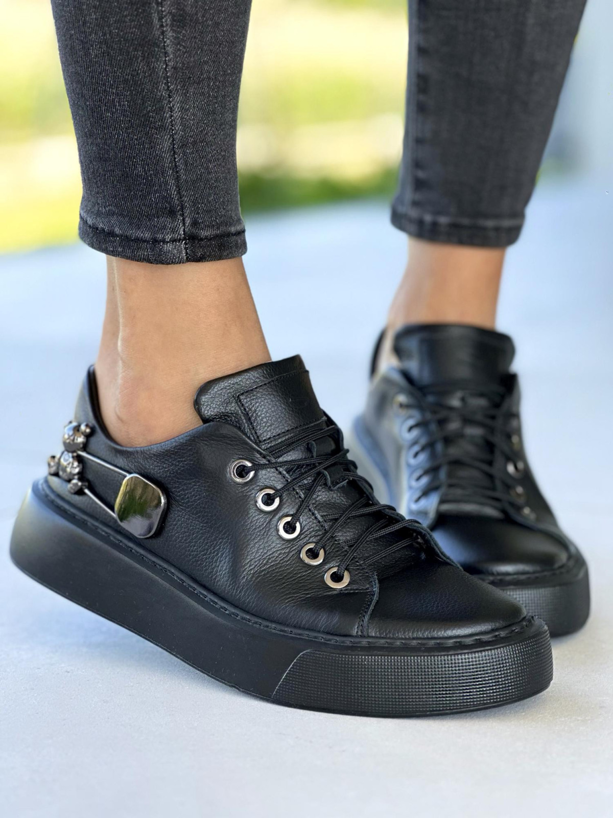 Czarne trampki damskie skórzane