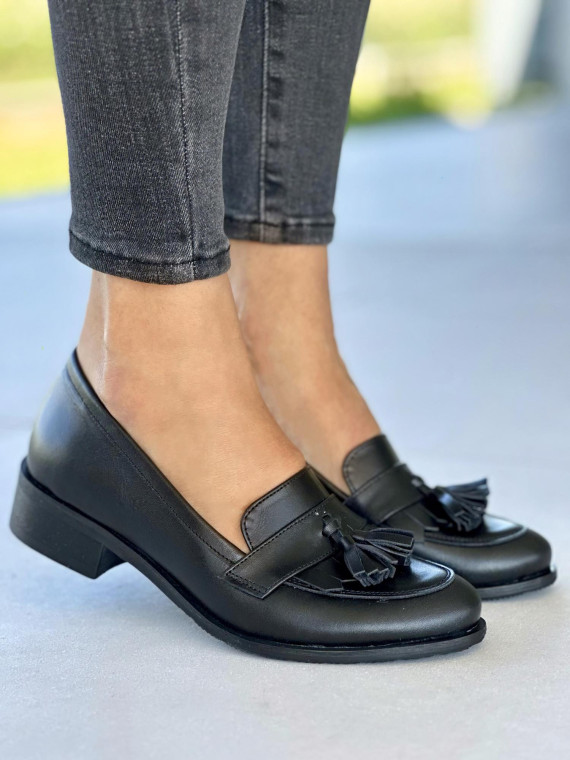 Czarne mokasyny damskie skórzane