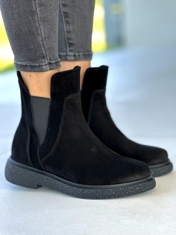 Czarne botki damskie skórzane