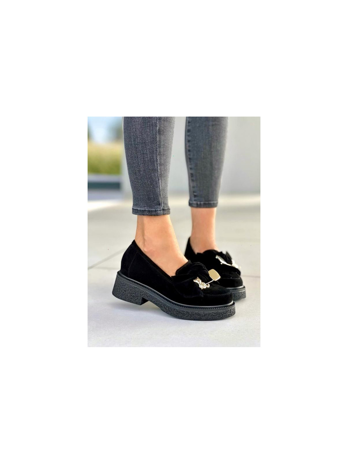 Czarne półbuty damskie skórzane