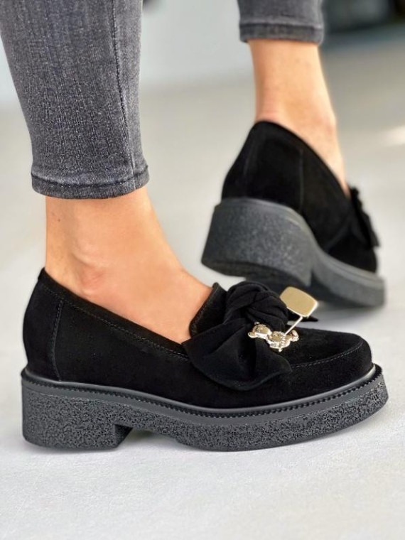 Czarne półbuty damskie skórzane