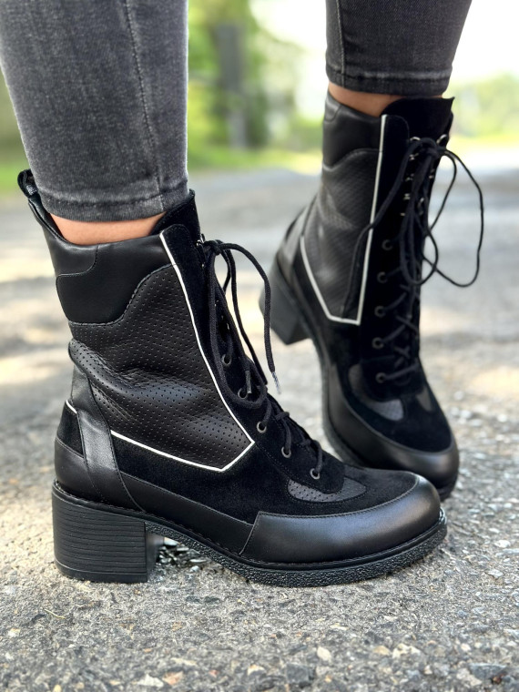 Czarne botki damskie skórzane