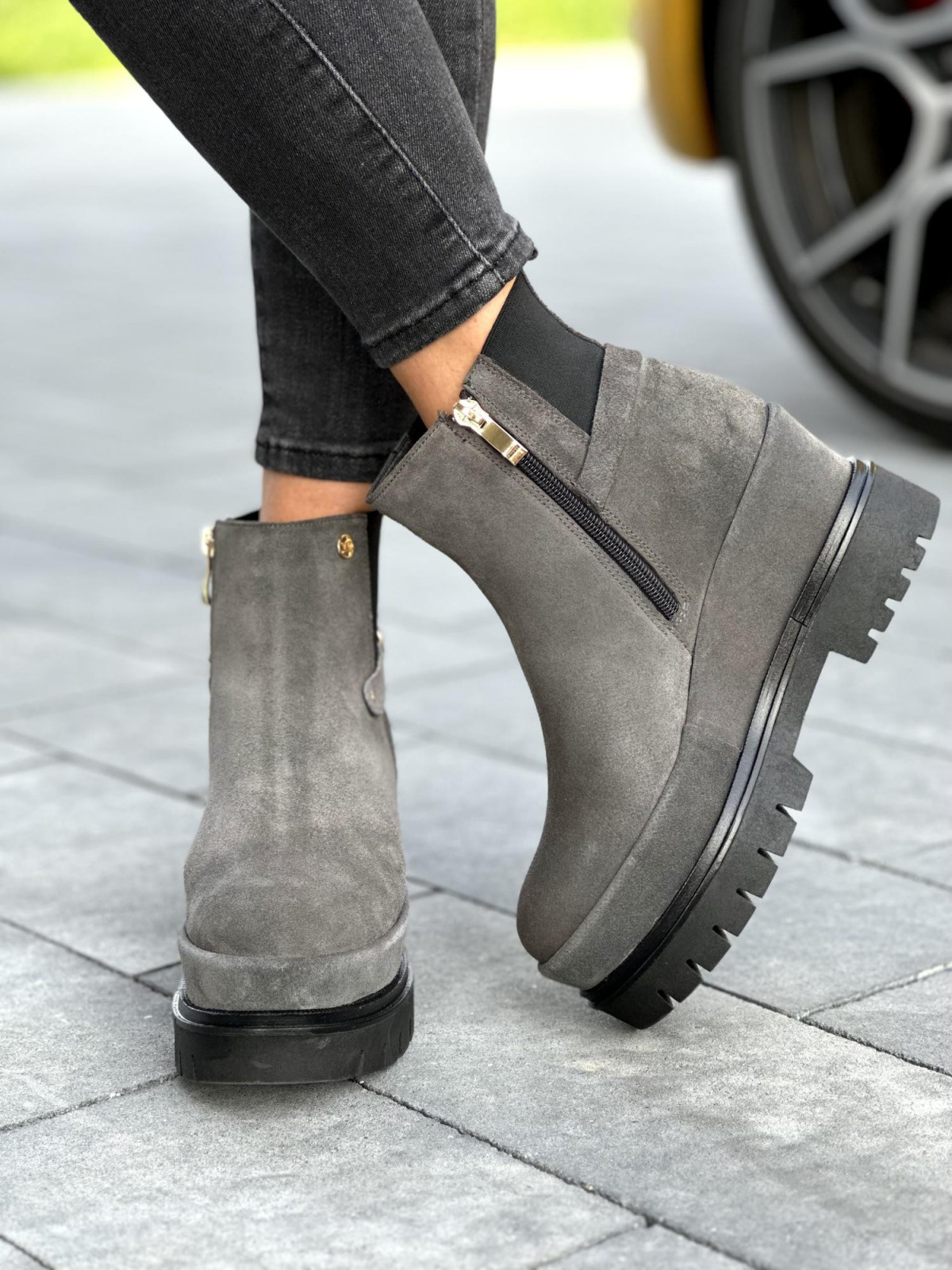 Szare botki damskie skórzane